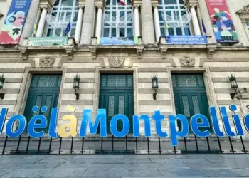 Un nouveau spot pour se prendre en photo pendant les fêtes de fin d’année 📸#Montpellier @montpellier_ @MplTourisme pic.twitter.com/LCbsxHuou9&mdash; Claap Montpellier 😃 (@claapfr) December 5, 2023