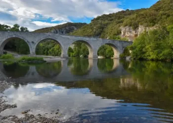 Les Meilleures Idees De Cadeaux A Offrir Pendant Un Sejour En Occitanie