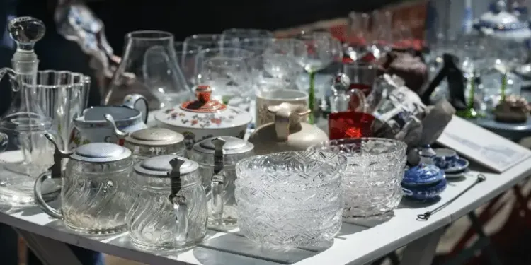 Recycle Tes Tresors Et Trouve En Dautres Au Quartier Genereux A Montpellier