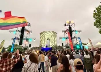 Montpellier : Bilal Hassani à l’apéro de clôture de la Pride