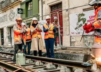Montpellier : les rails de la L5 débarquent sur l'avenue Clémenceau
