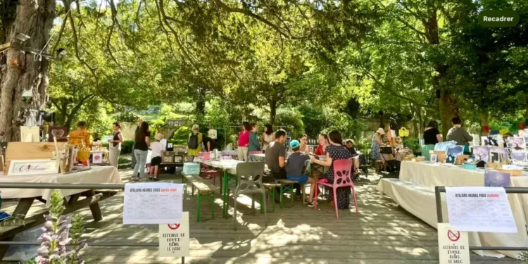 Marché des créateurs et folklore à Sommieres