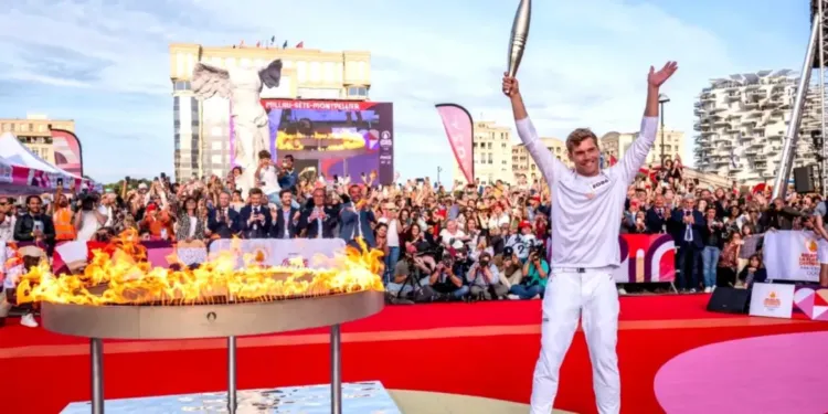 Montpellier s’illumine avec la flamme olympique