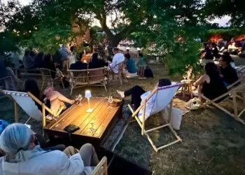 Et si on se faisait “Un Piano sous les arbres” à Lunel-Viel ?