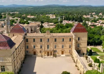Château de Castries : l’électro s’invite au petit Versailles