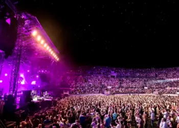 Le rappeur PLK s’offre les arènes de Nîmes