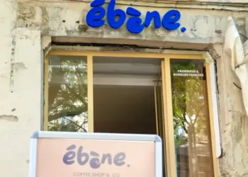 Ébène, les saveurs du fait maison et du café d’exception.