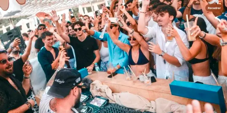 Moojo en live à la Closing Party de la Voile Bleue