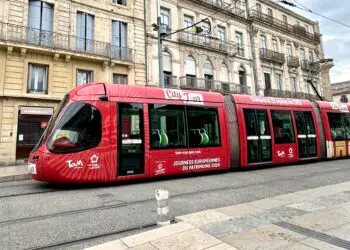 Découvrez le patrimoine de Montpellier en embarquant à bord de la ligne 4 