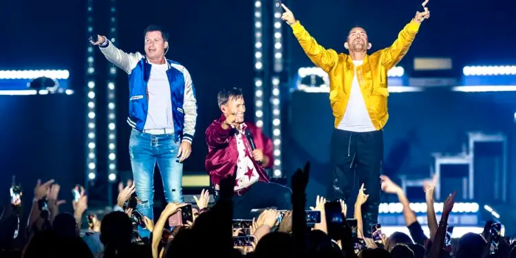 Montpellier : les Worlds Apart., Alizée, Billy Crawford au zénith