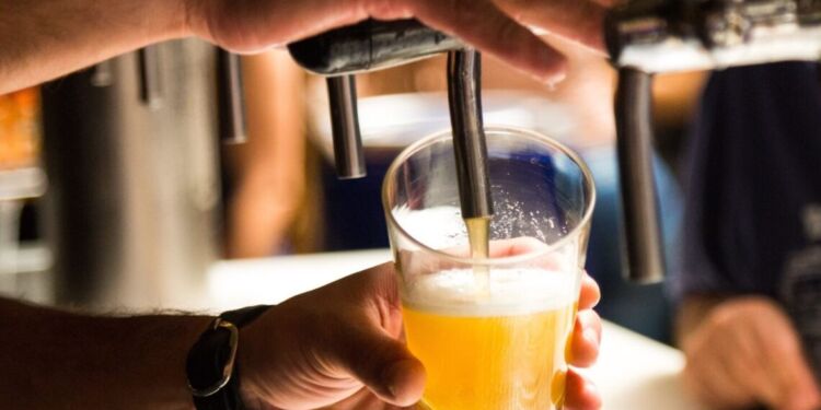 Burger’n’Co Montpellier inaugure son bar à deux pas de la Comédie