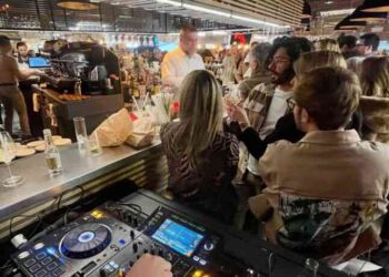 La première soirée Comedy Club aux Halles 610 de Jacou