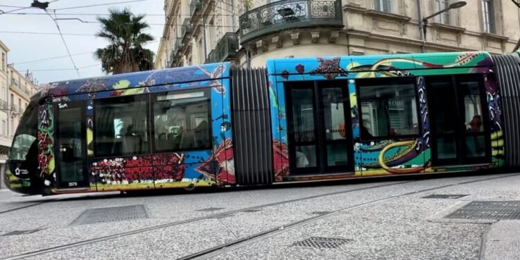 Soleil, sable et tram : la ligne 3 passe à l'heure d'été pour vos dimanches à la mer