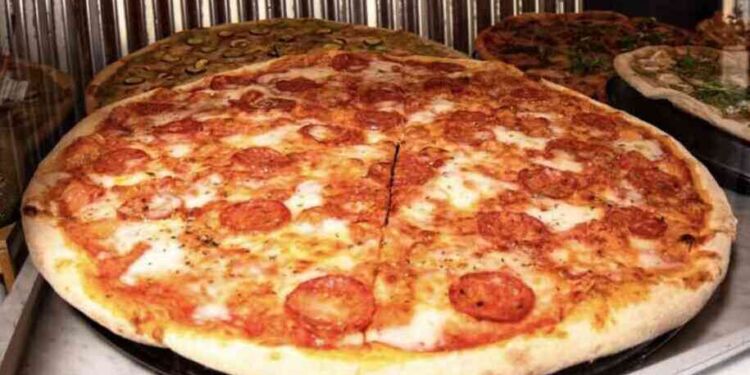 Slice Club Pizza : les parts new-yorkaise se dévorent aussi à Montpellier