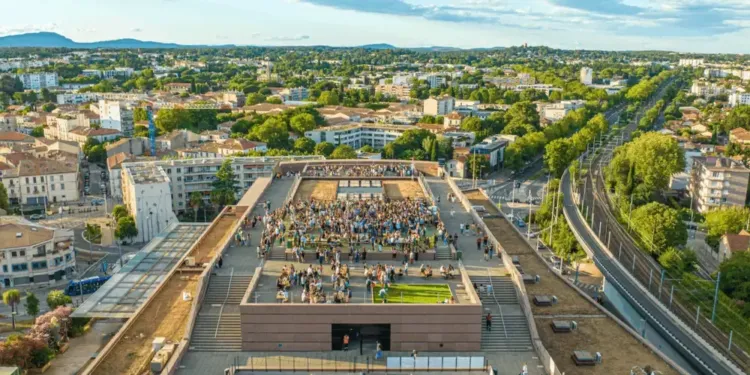 98 000 visiteurs ont trinqué cet été sur le toit du Corum