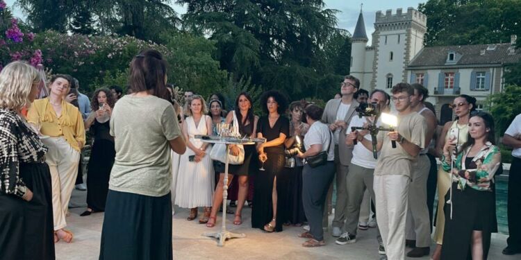 Garden party électrique au château Capion pour le lancement de la série Nouveau Jour