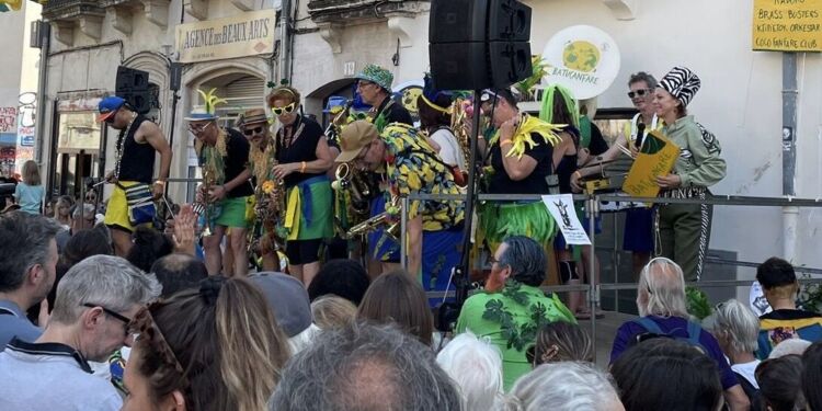 Le quartier des Beaux Arts vit au rythme du festival des fanfares