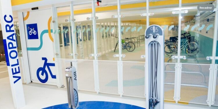 Montpellier inaugure son Hub des Mobilités au parking de la Comédie