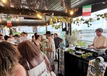 Cet été, la Dolce Vita s'invite sur un rooftop à Mauguio 