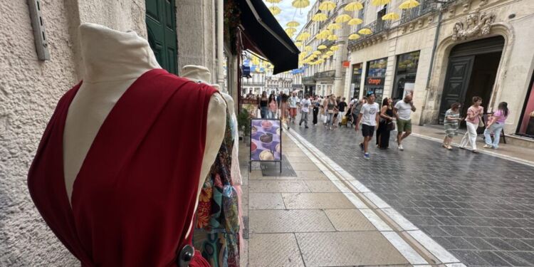 Montpellier Apres Les Soldes La Braderie En Centre Ville