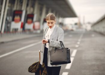 Quelles Sont Les Astuces Pour Voyager Leger Et Malin