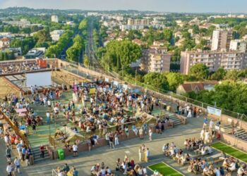 98 000 visiteurs ont trinqué cet été sur le toit du Corum