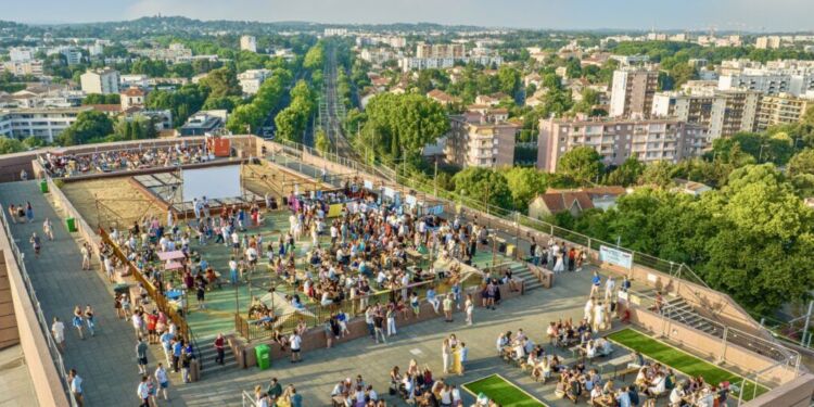 98 000 visiteurs ont trinqué cet été sur le toit du Corum