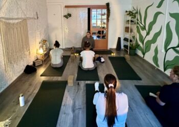 Le bien-être se déploie en mode yoga au cœur des Beaux-Arts