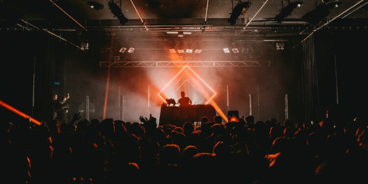 Montpellier : Une nuit au cœur de la free party au Dieze