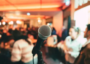 Humour En Fete Et Stand Up Au French Kiss A Montpellier