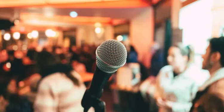 Humour En Fete Et Stand Up Au French Kiss A Montpellier