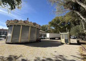 Le Carrousel De La Comedie Prend Ses Nouveaux Quartiers Sur Lesplanade