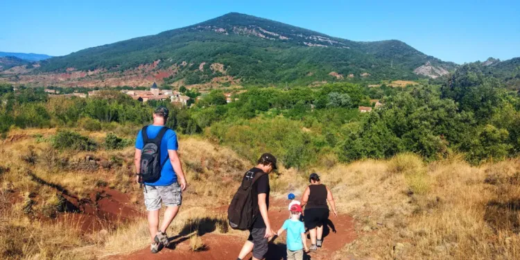 Vacances De La Toussaint En Herault Culture Nature Et Creativite Pour Toute La Famille