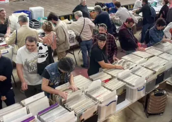 Vinyles Cd Et Goodies Toutes Les Infos Sur Le 10e Marche Pop Up De Montpellier