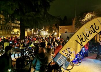 200 personnes pour la vélo parade lumineuse