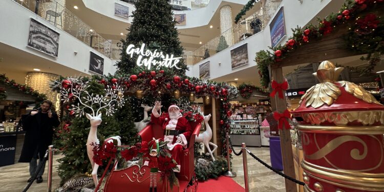 Rencontrez le Père Noël pour la séance photo