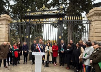 Jardin des Plantes : Retour du portail historique restauré
