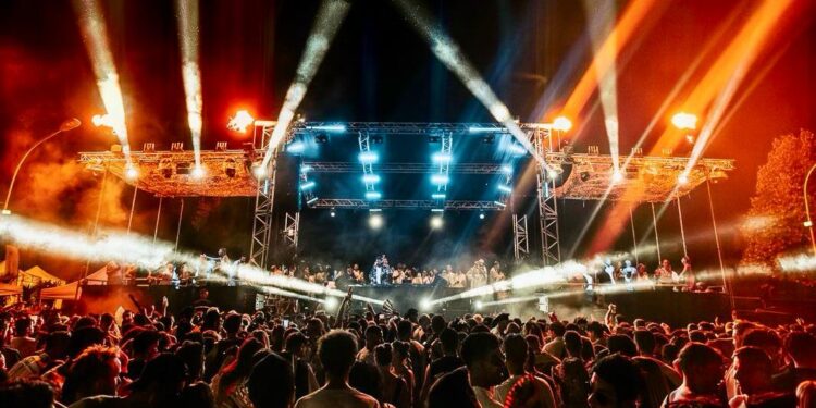 En 2026, le Zénith de Montpellier va te plonger dans les années 80