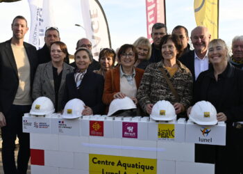Lunel Agglo : La première pierre pour le futur centre aquatique