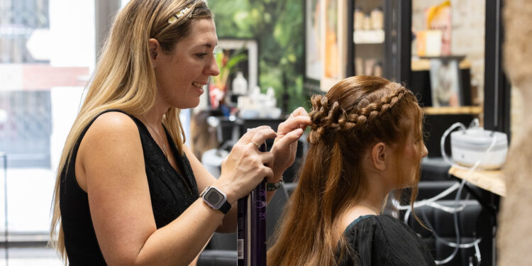 Montpellier : La reine du chignon grâce à l'excellence signée Alexia Fedidah