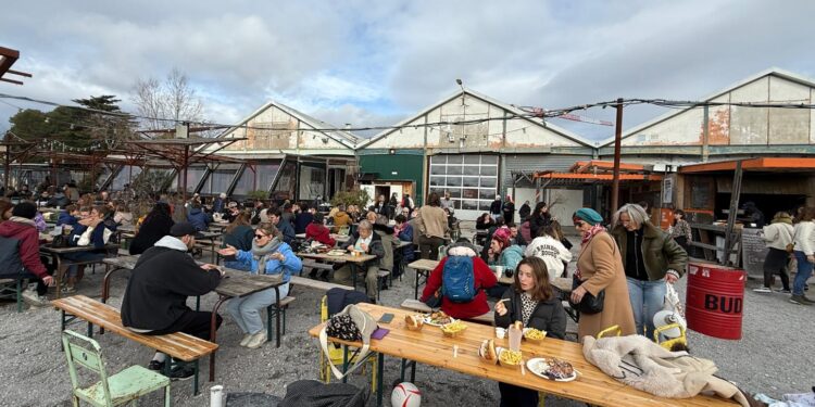 Vide-grenier, brunch, Bingo... à la Halle Tropisme pour ses 7 ans