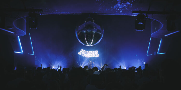 Une immersion totale au Rockstore avec le DJ Petit Biscuit