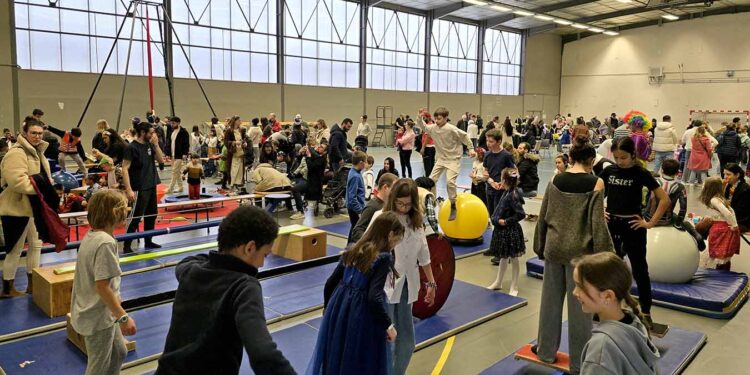 Première fiesta des Pitchounes sous le signe du cirque au Crès