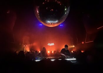 Breakbot pour les 16 ans du collectif "My Life Is A Week-End"