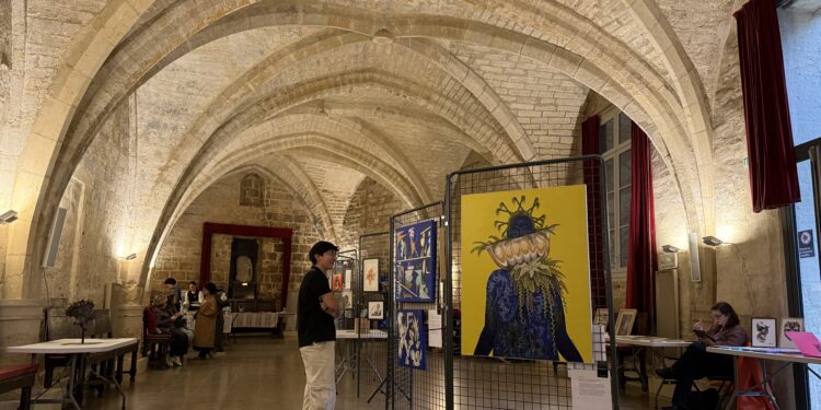 Montpellier : une galerie d'art solidaire à la salle Pétrarque