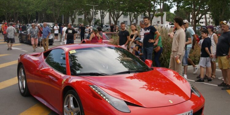 40 € pour un rêve : montez à bord d'une Ferrari au Red Horse Meeting