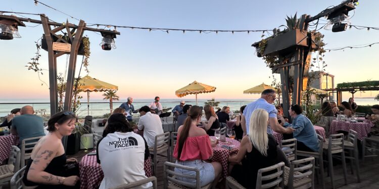 La Terrazza : Le rooftop à l'italienne de l'après-plage à La Grande Motte