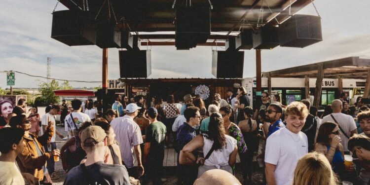 Un open Air XXL à la Halle Tropisme avec Magie Noire