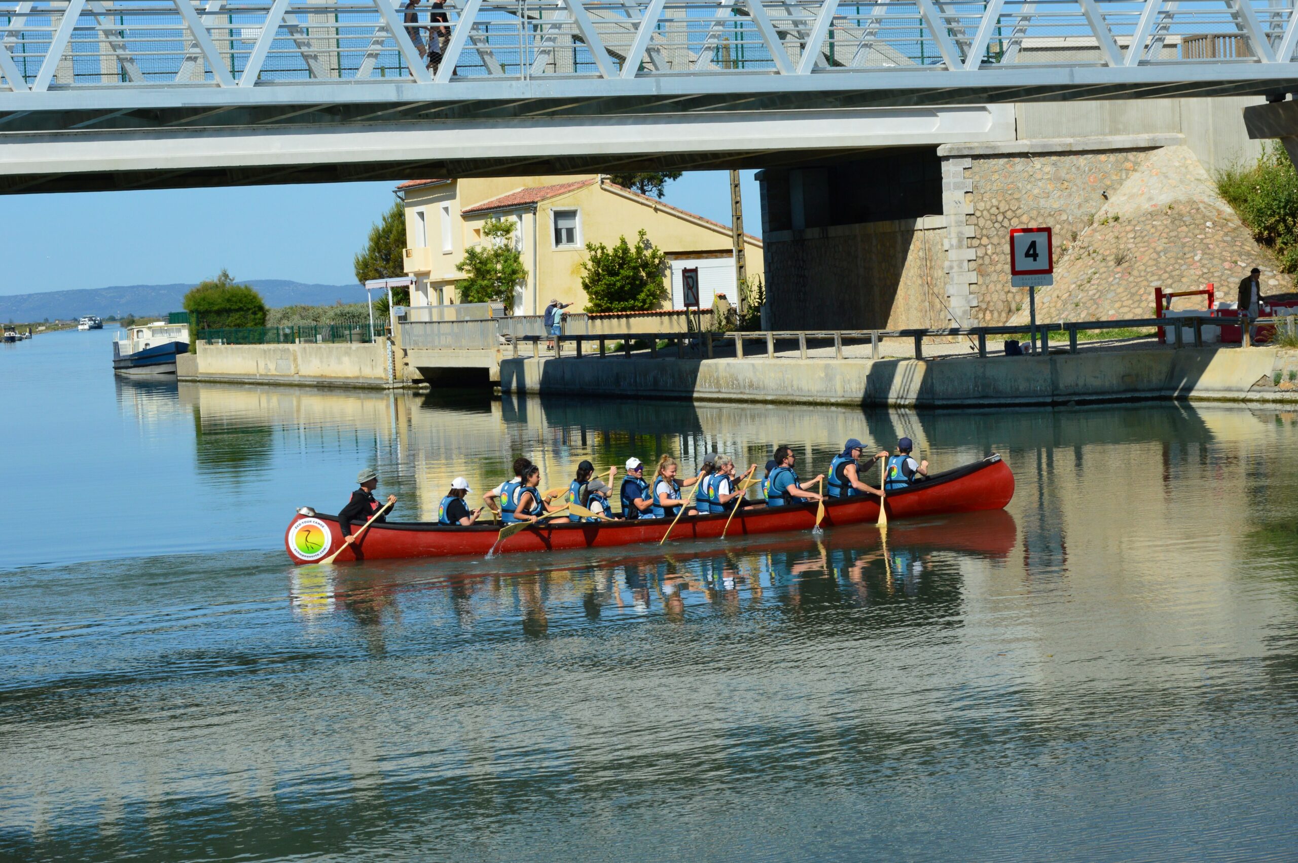 The Rhône Canal in Sète in Celebration: Sport, Culture and Relaxation in Carnon