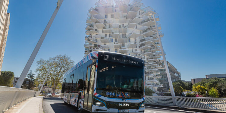 Montpellier : happy birthday le Bustram !